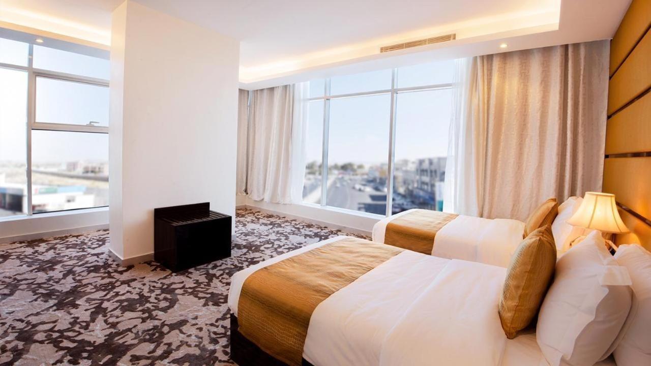 Golden Dream Hotel Khamis Mushait Exterior photo