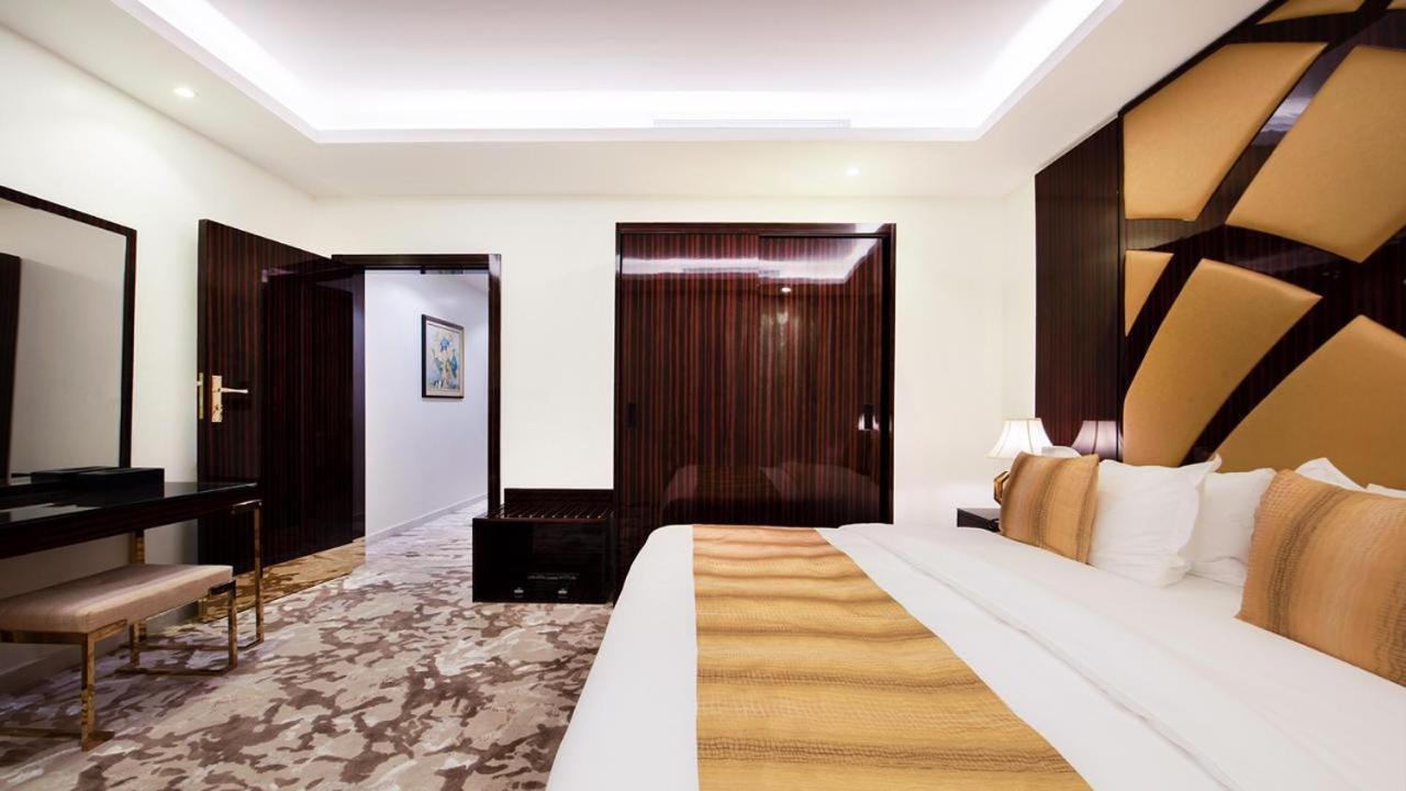 Golden Dream Hotel Khamis Mushait Exterior photo