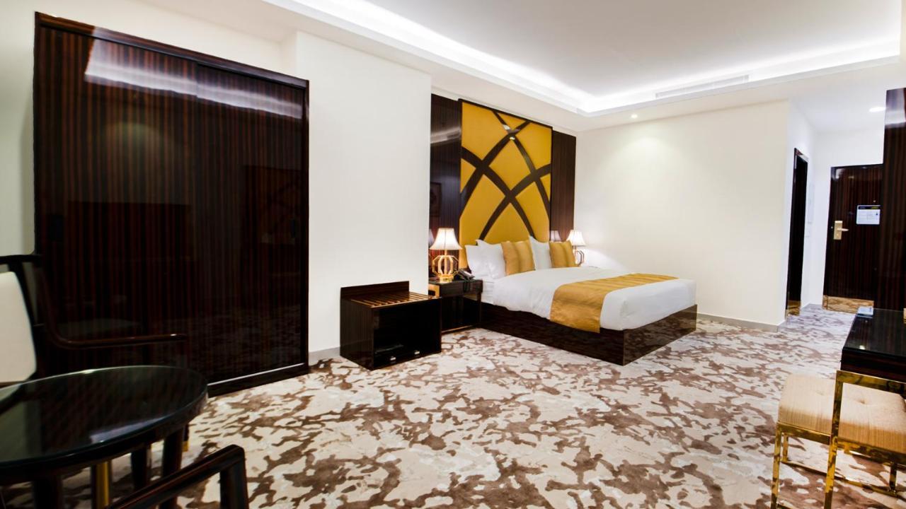 Golden Dream Hotel Khamis Mushait Exterior photo